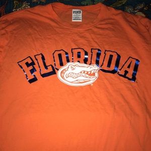 PINK Victoria’s Secret Florida Gator shirt
